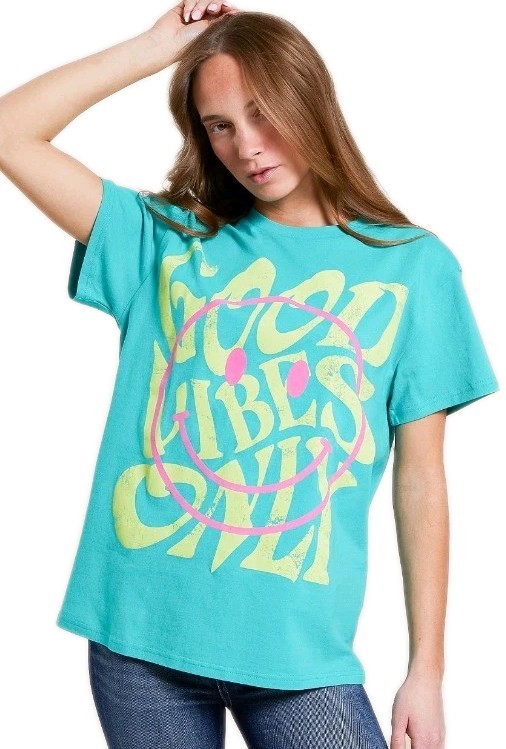 Goodie Two Sleeves Women’s Graphic Tee “Good Vibes Only” Casual T-Shirt Top
