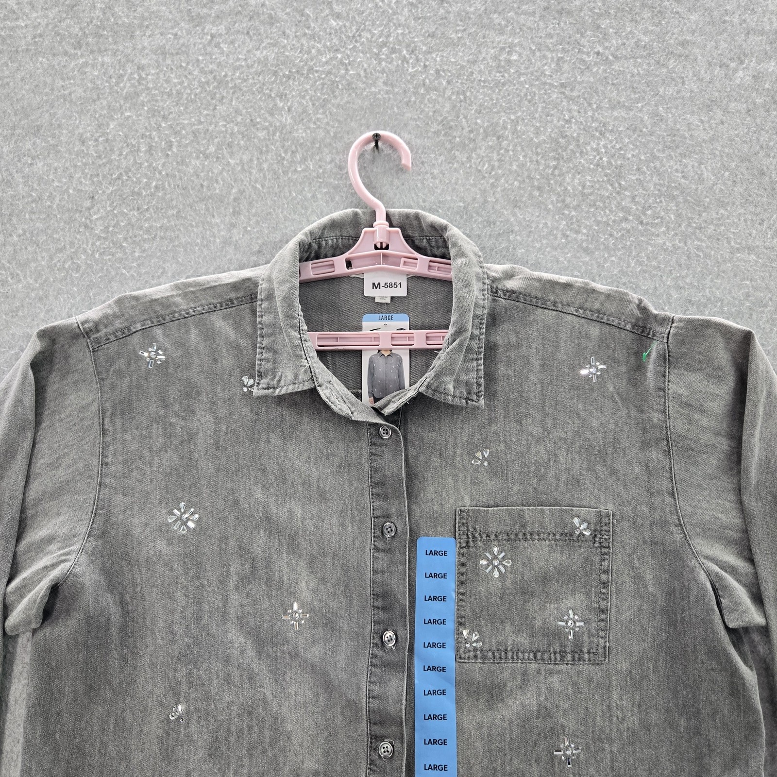 Seven7 Women Button Up Shirt L Gray Denim Embroidered Collared Front NWT