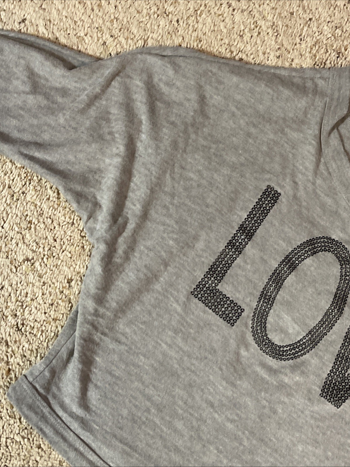 Poetry Boxy Crop Top “LOVE” Women’s Cropped Slightly Heather Gray Very Soft M-L