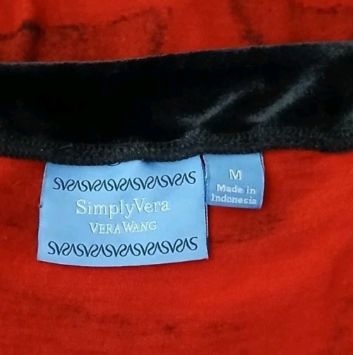 Simply Vera Wang Tank Top Size M Sexy Cami Adjustable Straps Rayon Velvet Trim