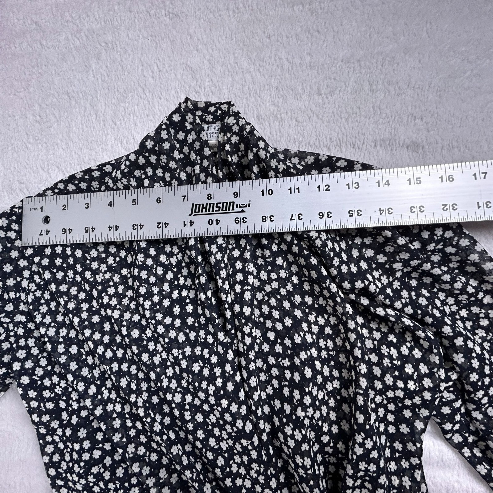Vintage Jaeger Black White Floral Print Tie-Front Blouse Top Lightweight Casual
