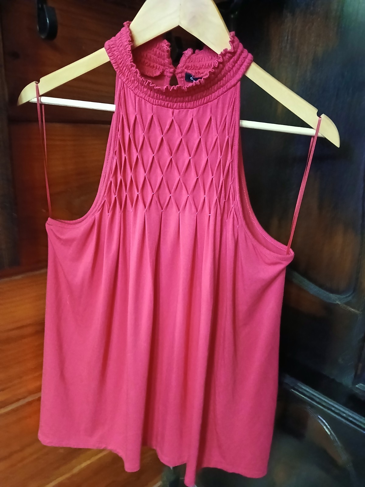 Cable & Gauge Smocked Halter Top – Size Large – Hot Pink / Fuchsia