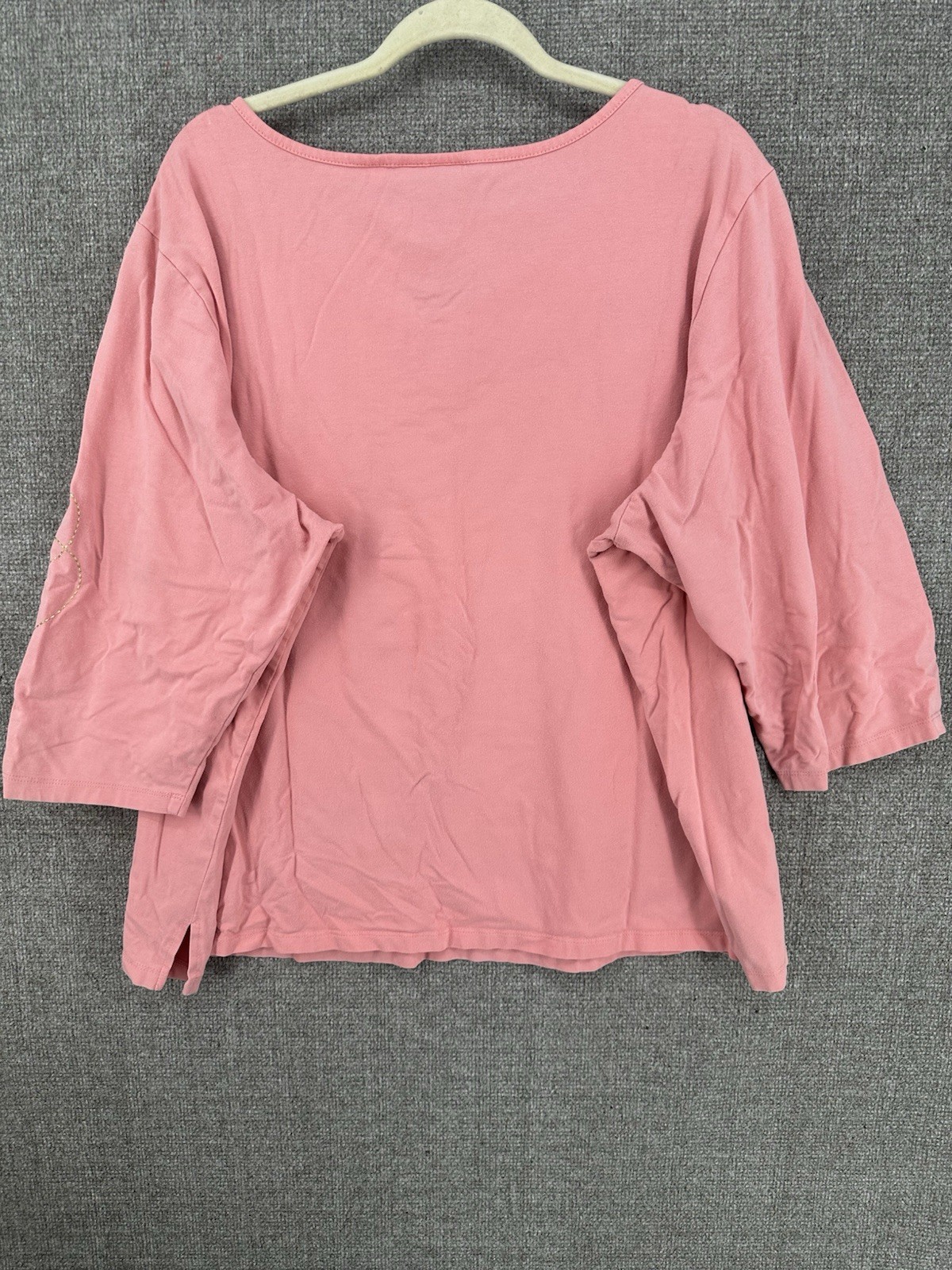 Quacker Factory Pink Embroidered Bee & Flower Rhinestone Round Neck Top 3X