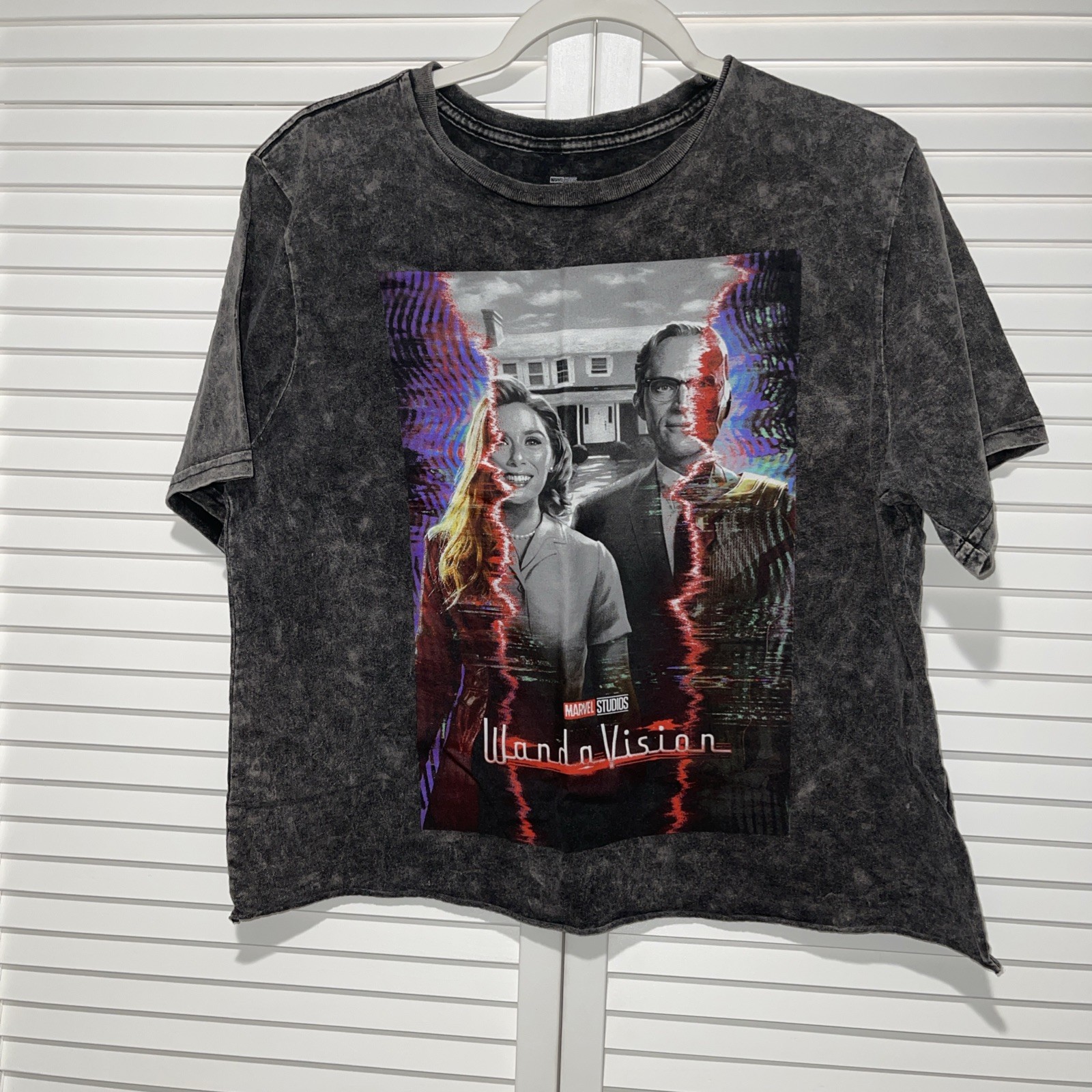 Marvel Studios WandaVision T Shirt Graphic Print Acid Wash Size L Slightly Crop
