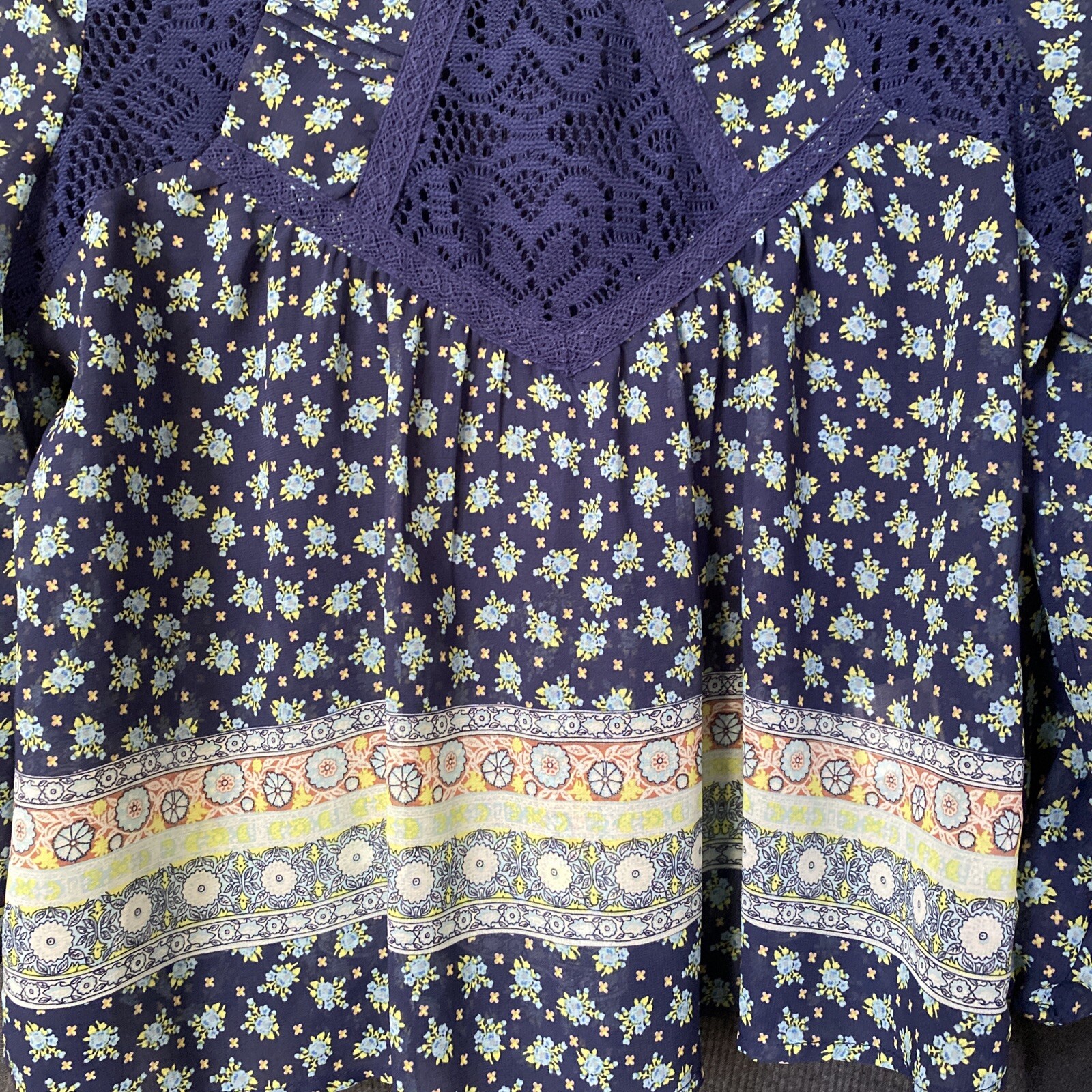 Love Fire Semi-Sheer Boho Lace Floral Blue Women’s 3/4 XS Blouse Extra Small