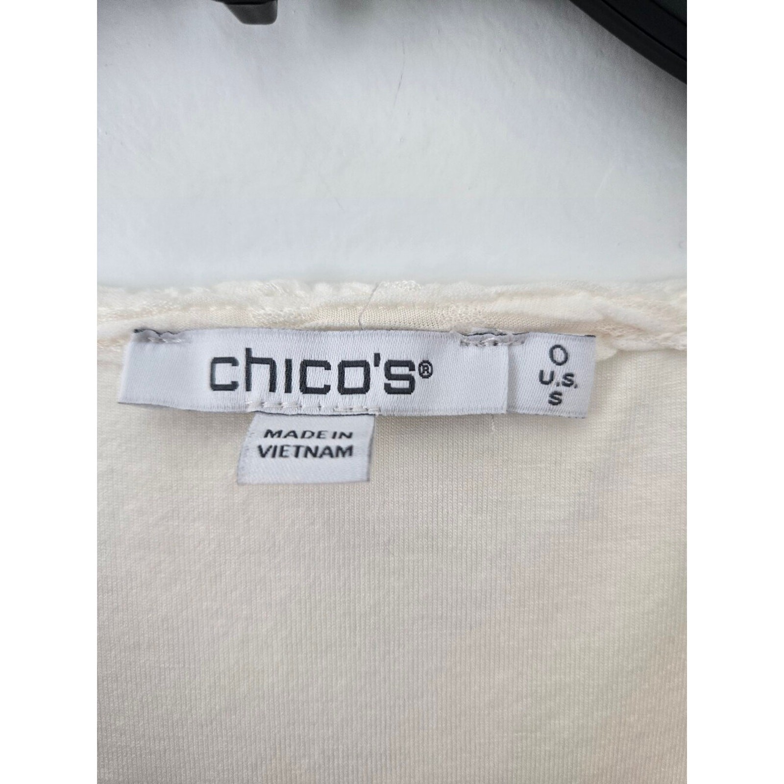 Chico’s Cowl-Neck Tank. Super soft jacquard-knit fabric. Ivory. Small