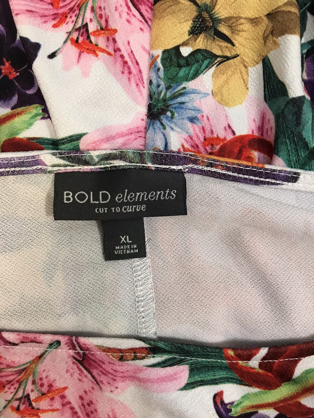 Bold Elements XL Top Stretch Floral Cold Cut Out Sleeves 1/2 Slvs Dolman Blouse
