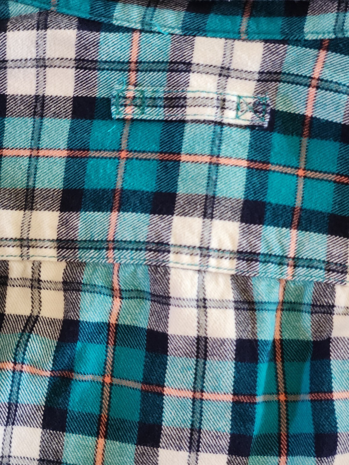 Duluth Trading Co Women Flannel Plaid Shirt M Green Button Up Long Sleeve Cotton