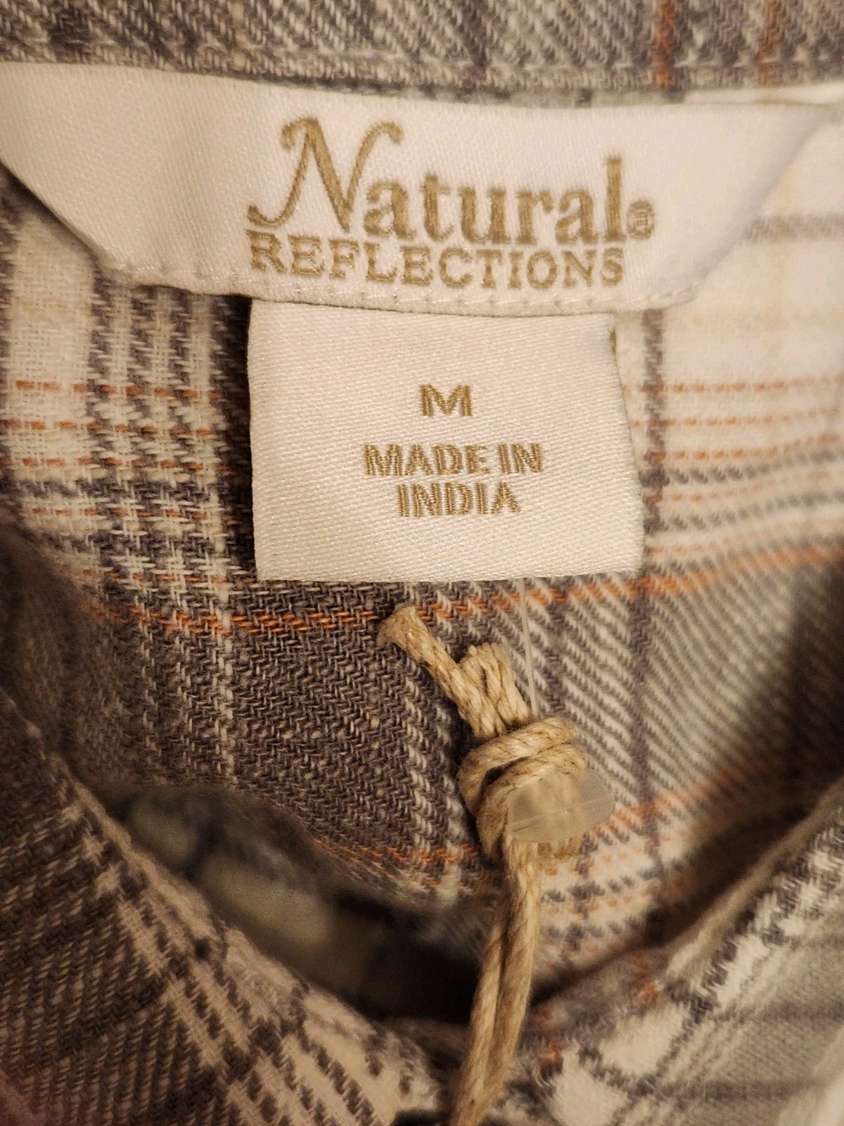 NWT Natural Reflection Womens Button Up Down Shirt Size Medium