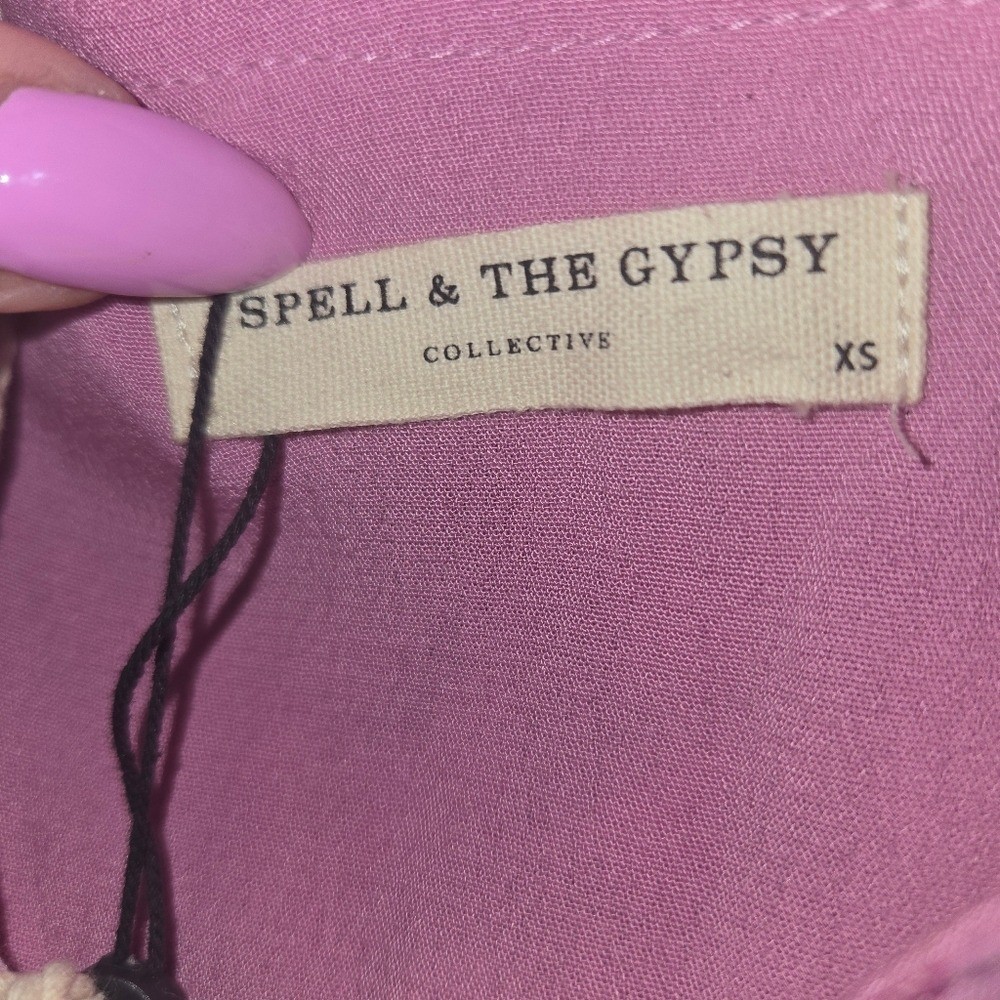 NEW! Spell & The Gypsy Coco Lei Collection Embroidered Flowers In Lilac Size XS