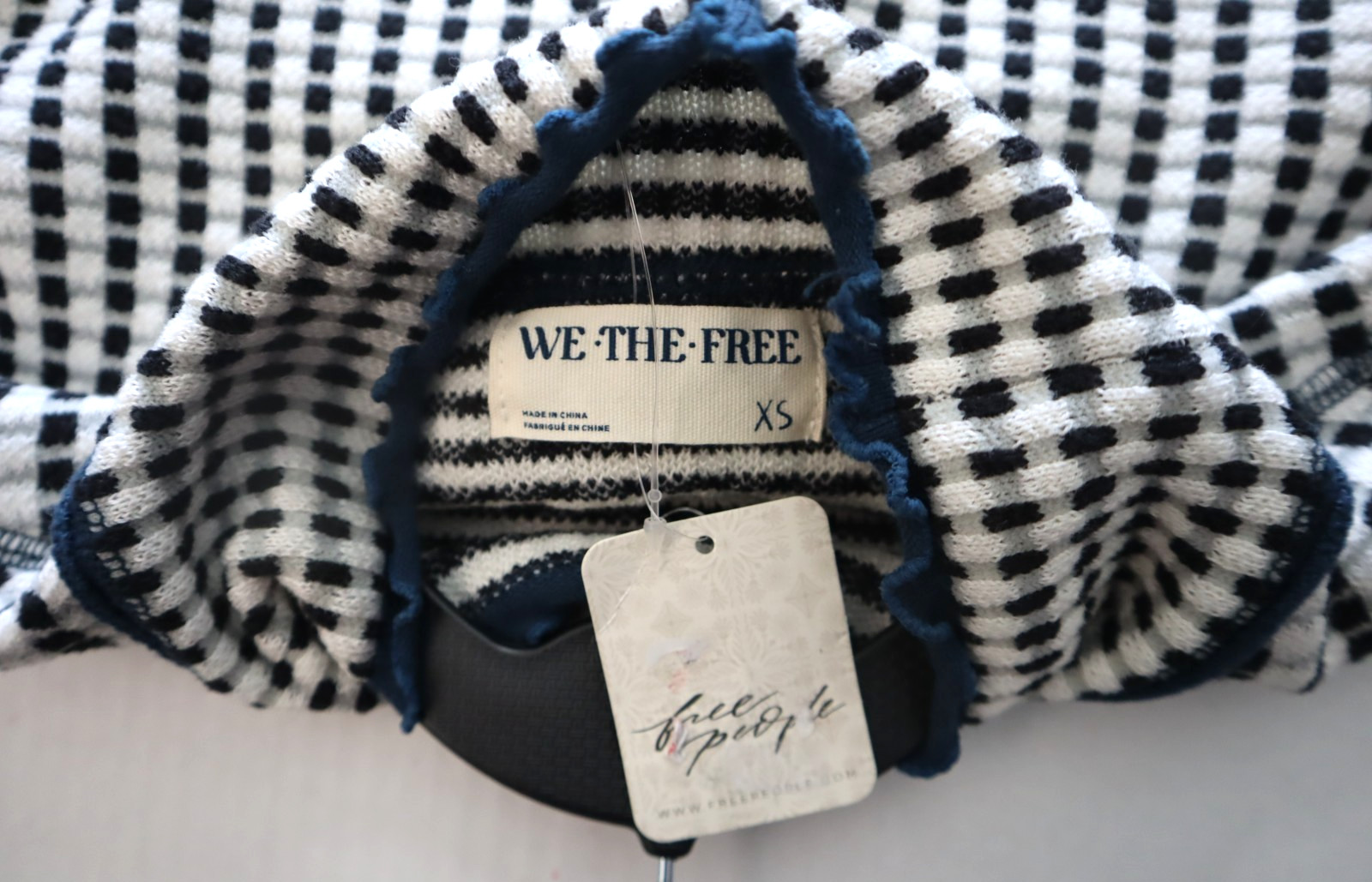 We The Free x Free People Sz XS Ivory Combo Gamer Cuff Mock Neck Sweater $98