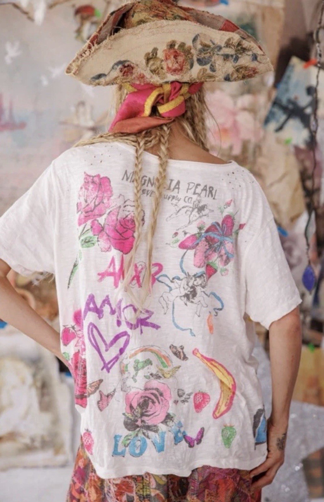 NWT Magnolia Pearl Fruitful Graphics Tee Shirt 🐅 🍌 Sold Out 🍎 🦋