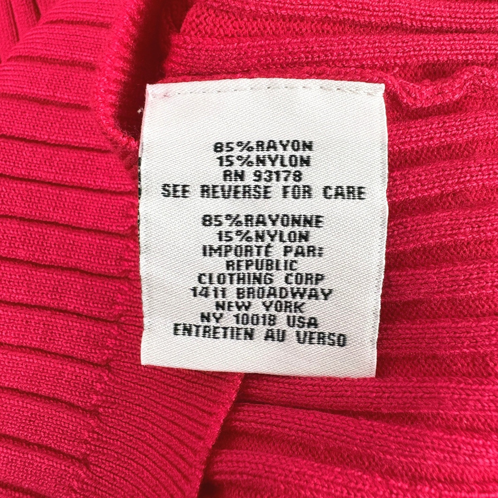 Magaschoni Ribbed Knit Top Womens L Spanish Rose Red Bee Button Short Sleeve NWT