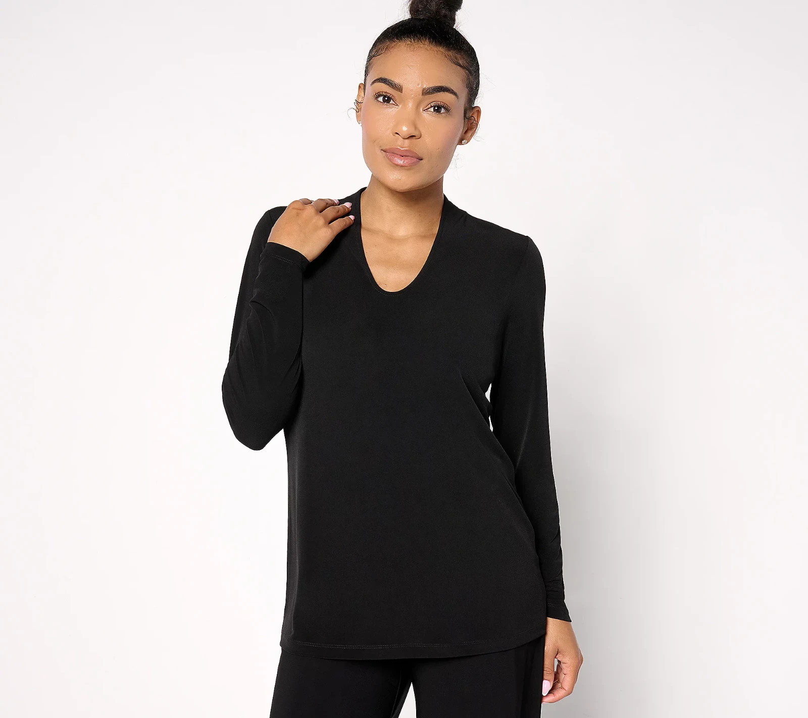 Susan Graver Modern Essentials Liquid Knit Voop Neck Top Black, L #27.