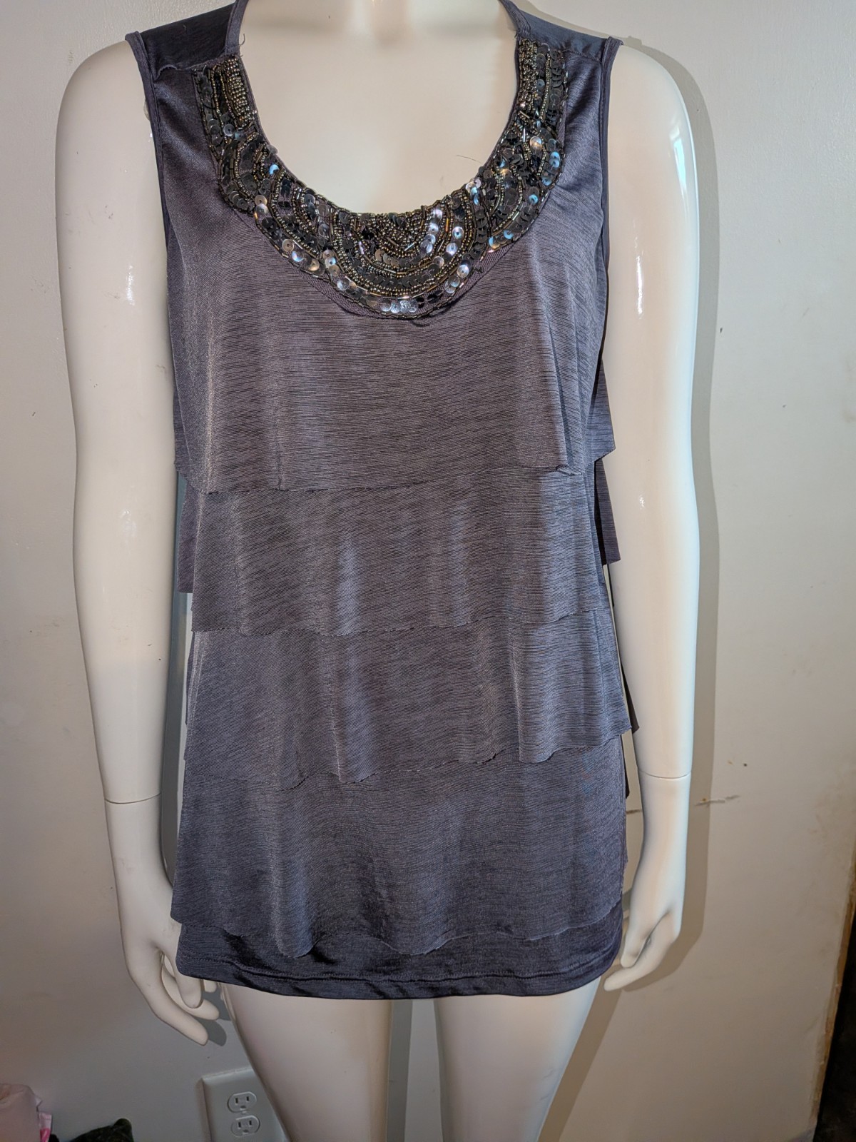 Lavish Y2K Embellished Sequin Beaded Layered Ruffle Gray Tank Top Women’s Sz XL
