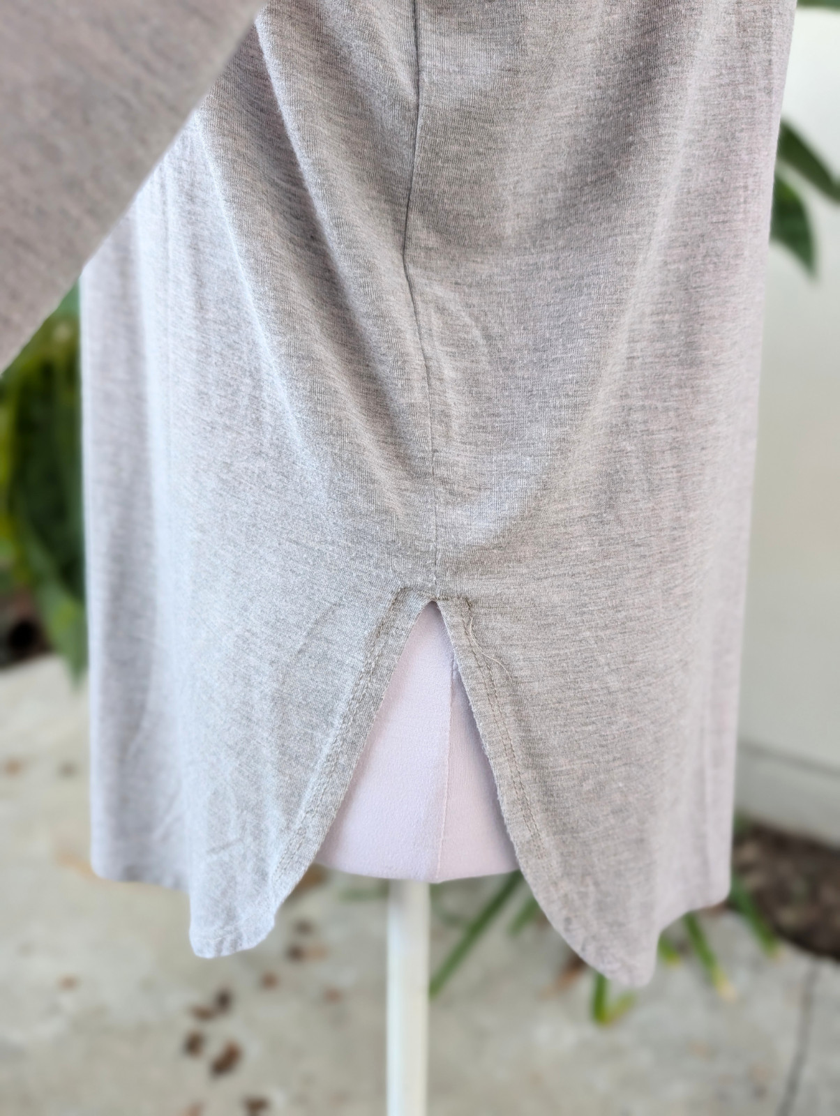 Babaton Aritzia heather gray scoop neck dolman 3/4 sleeve top VGUC small
