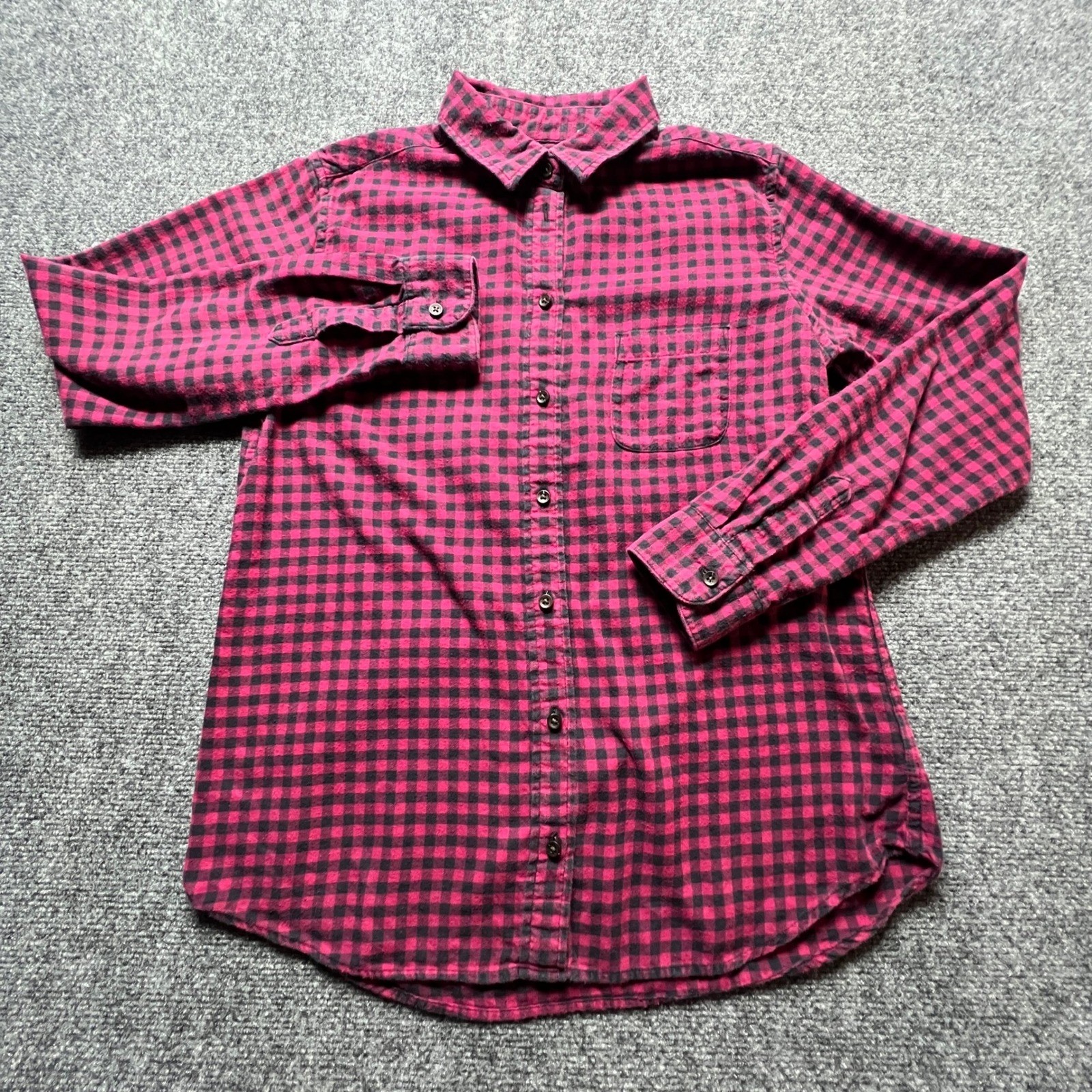 Uniqlo Womens Pink Black Buffalo Check Flannel Button Down Shirt Medium Gorpcore