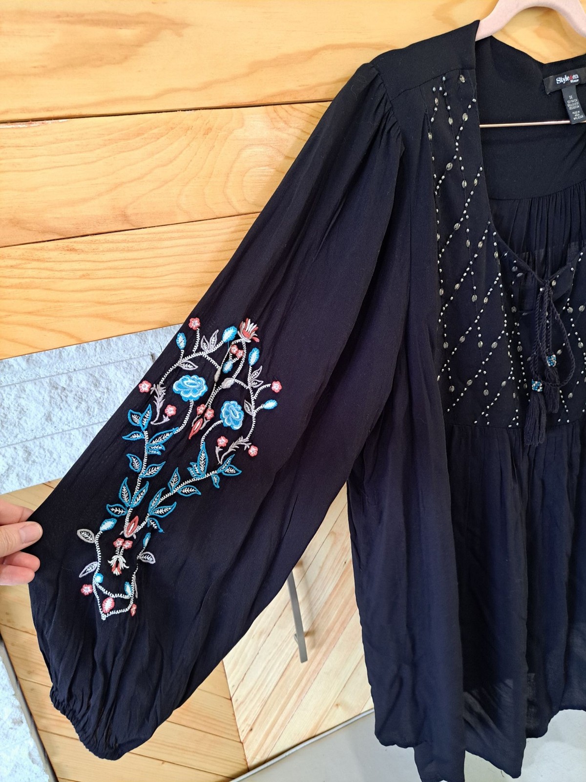 NEW 3XL Black Embroidered Peasant Top Beaded Tassel Tie Neckline Womens Plus