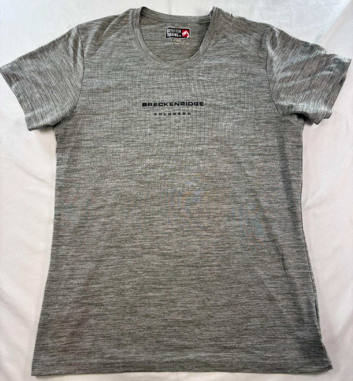 Breckenridge Colorado Shirt Outfitter Trading Co Womens Size Medium Gym Run Hike