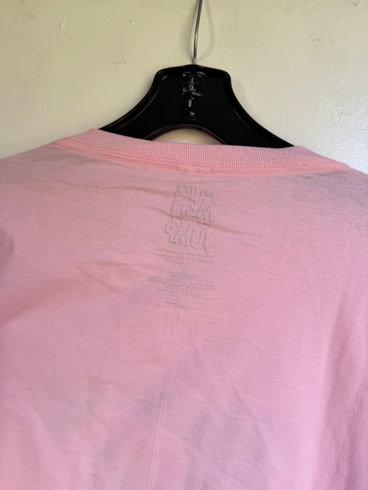 Women’s Rue21 White Men Can’t Jump Pink Long Sleeve T-shirt Size Large Cotton