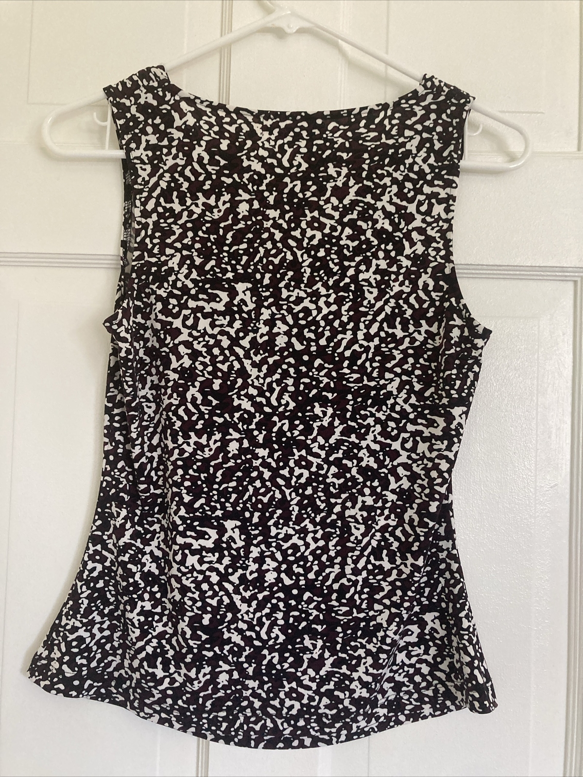 CALVIN KLEIN Womens Size XS Black , Brown And White Sleeveless Top Blouse Shirt