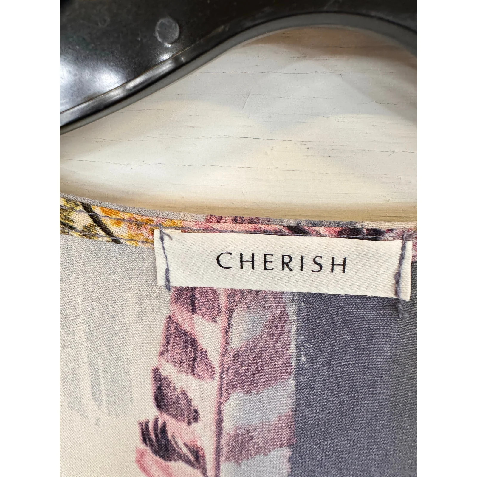 Cherish Short Sleeve Blouse Women’s Size Medium