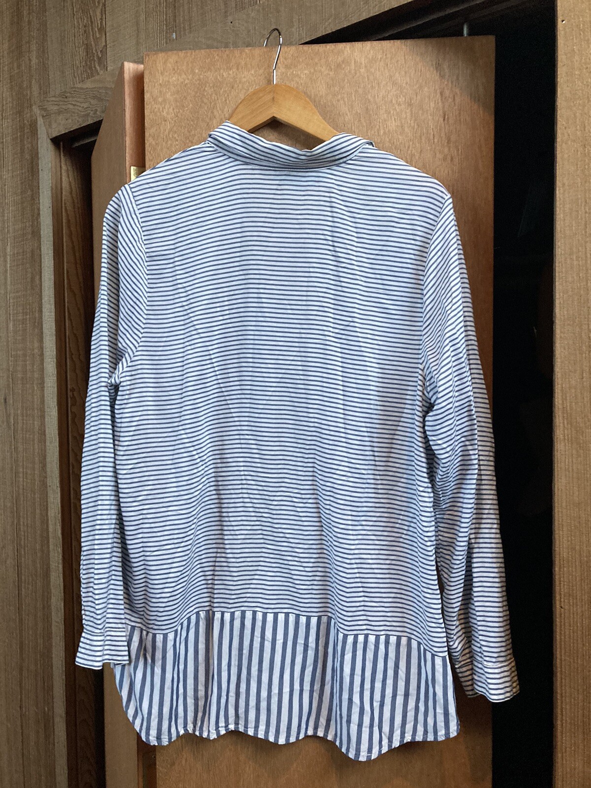 J Jill (Size L) Rayon Stripe Tunic Blouse Top Classic Modern Artsy