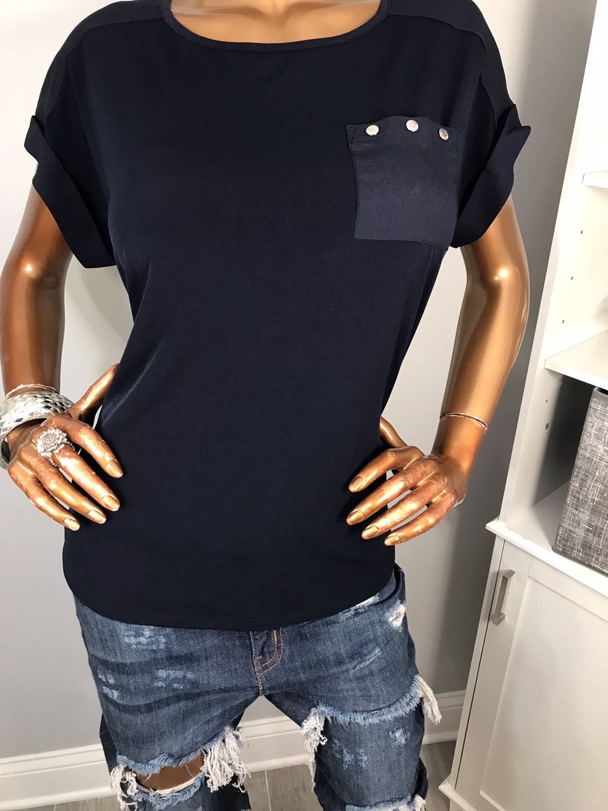 Calvin Klein M Top Stretch Navy CK Logo Buttons Blouse Sleveless Casual Easywear