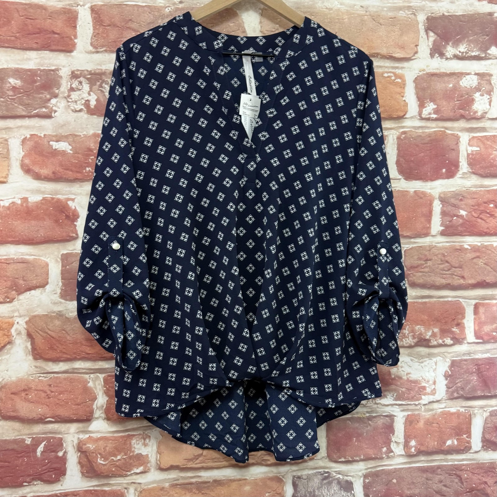 NY Collection Top Womens XL Blue White Diamond Abstract Casual Career Shirt