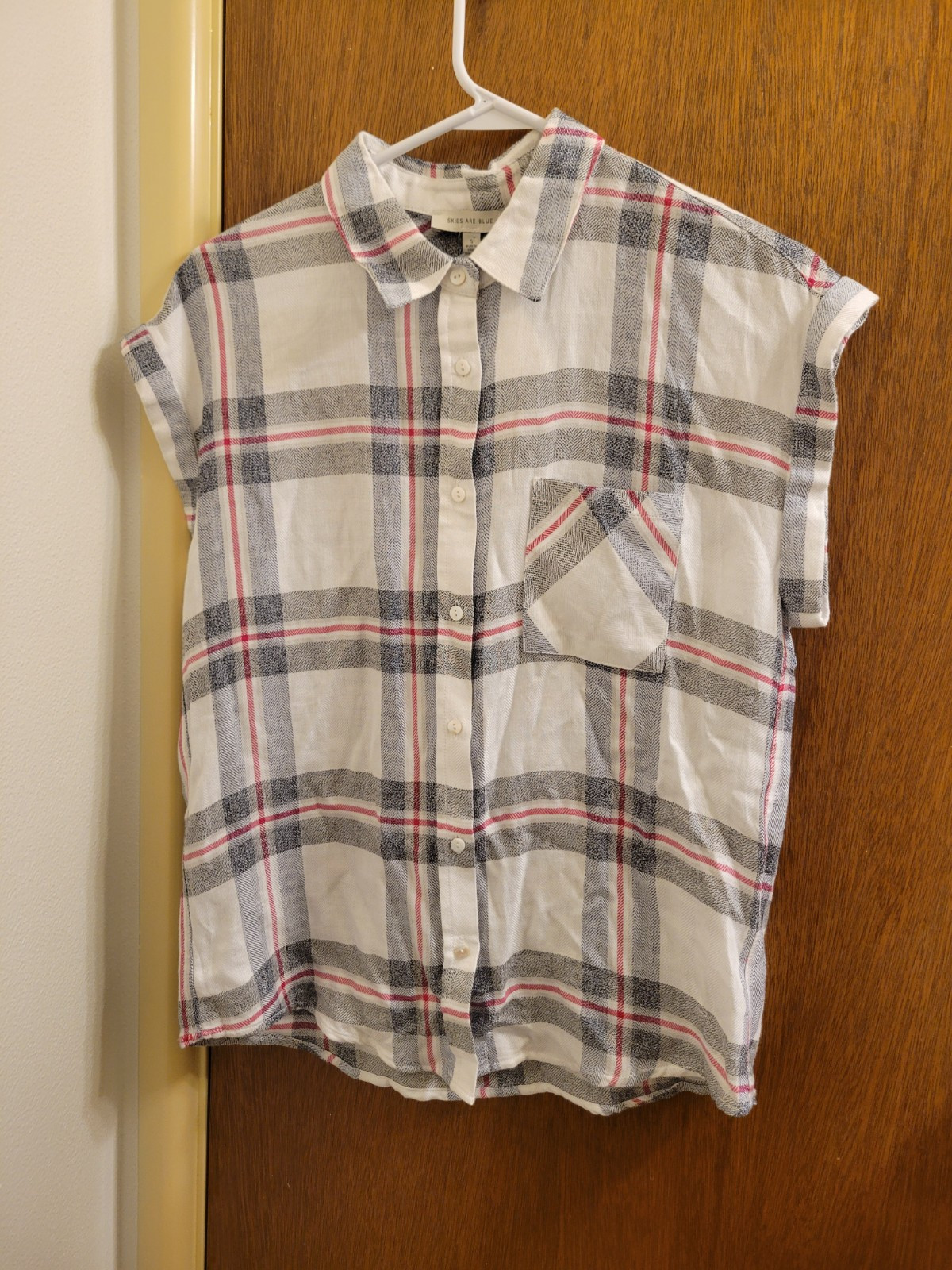 Skies Are Blue Womens Small S Button Down Blouse Kaitlyn Cuffed