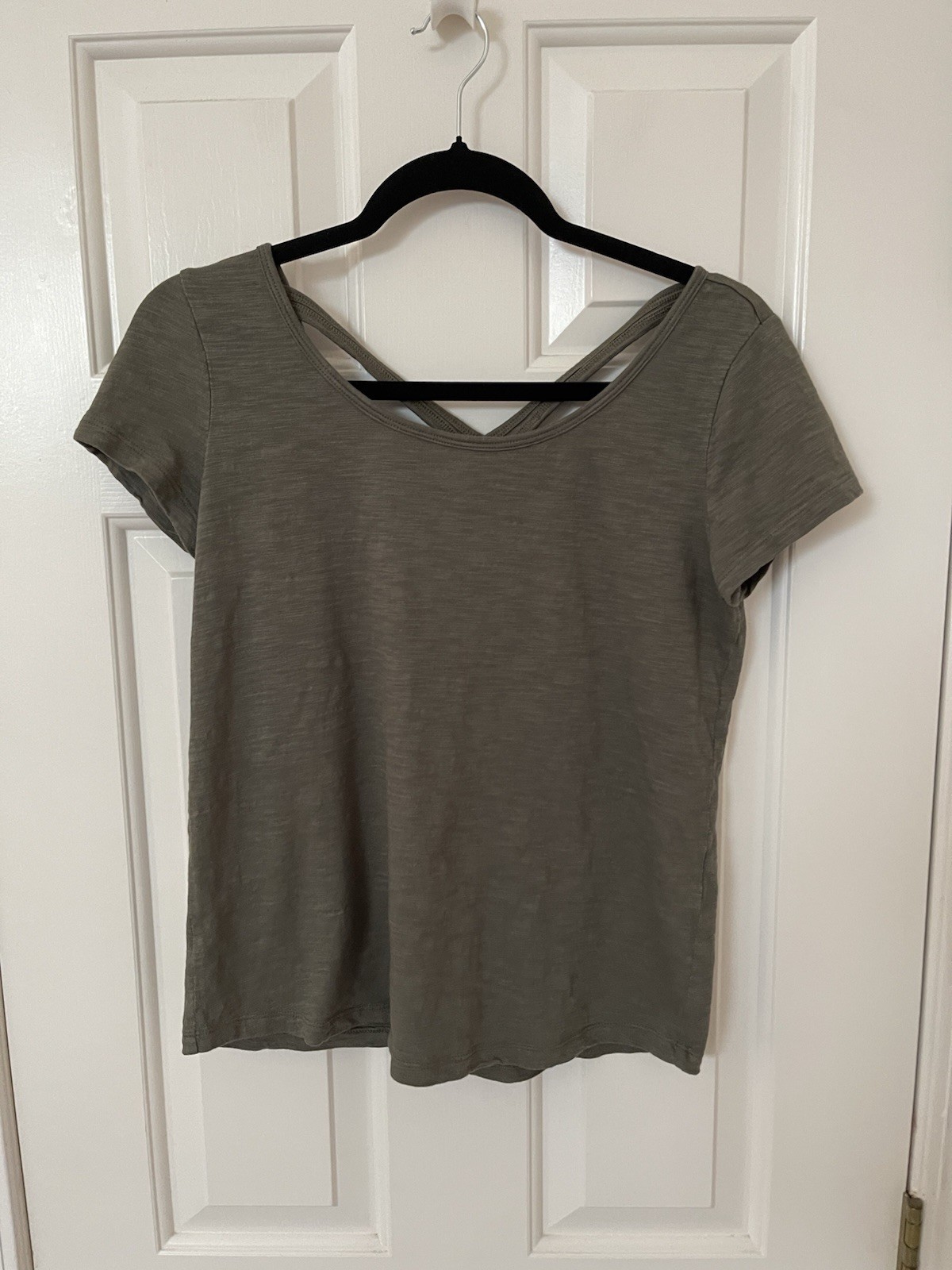 Women’s Army Green Tee 32” Chest