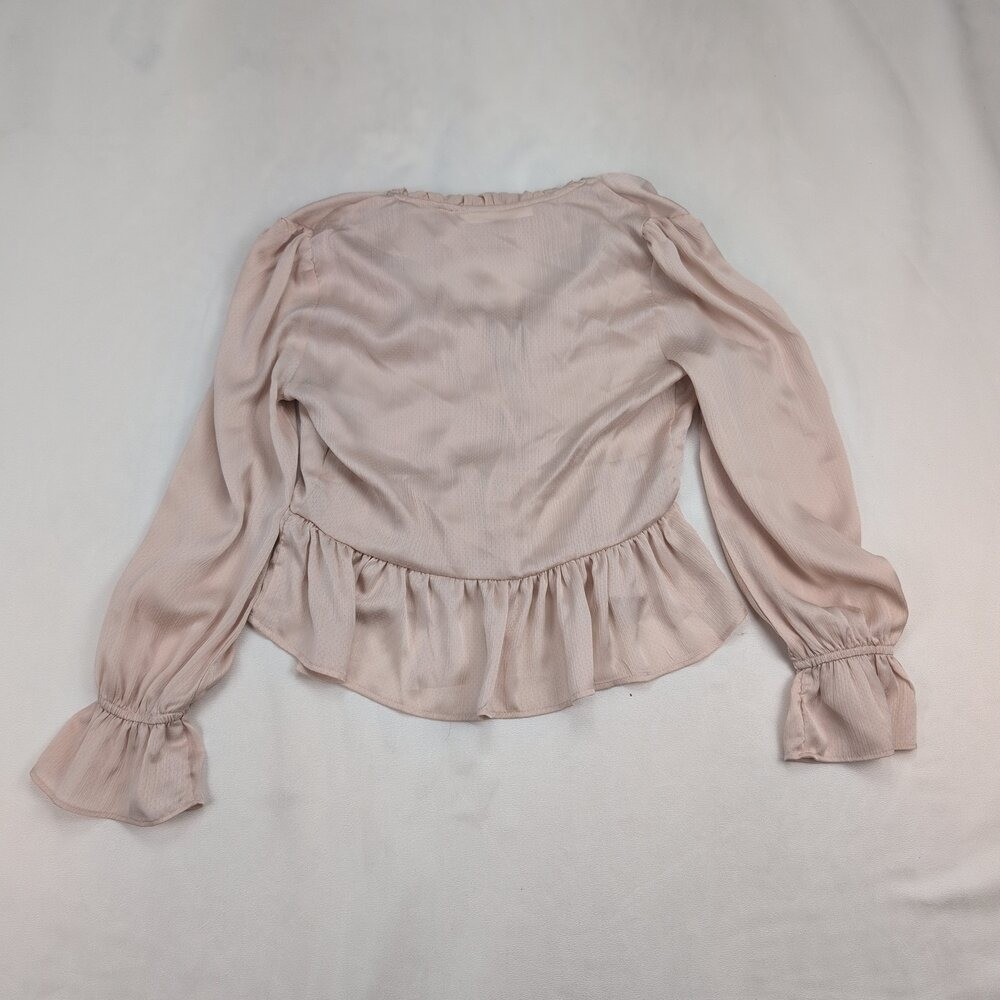 Altar’d State Ruffle Tie-Front Peplum Blouse XS – Soft Blush