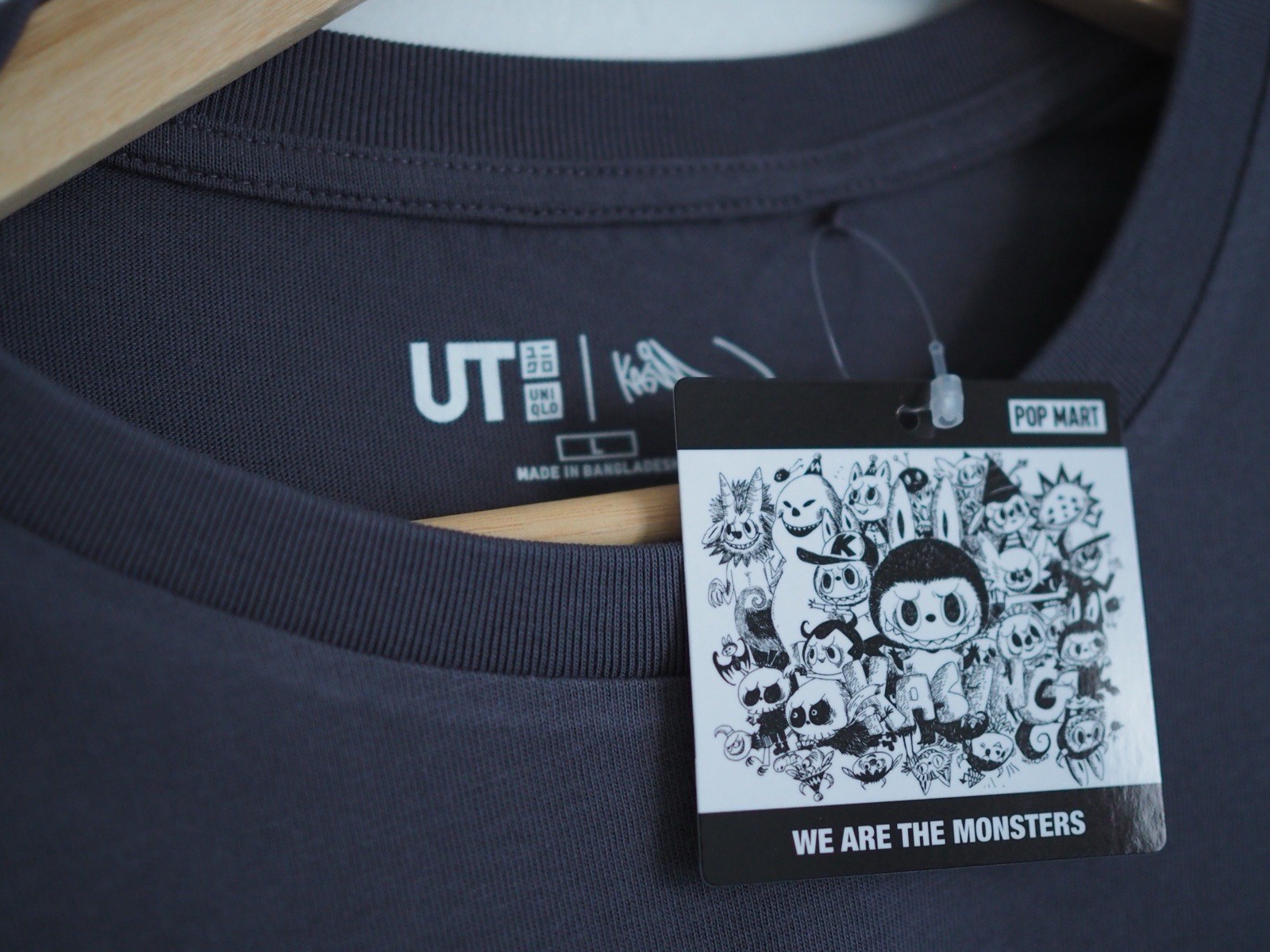 Pop Mart US Exclusive We Are The Monsters Zimomo Uniqlo Graphic T Shirt Size L