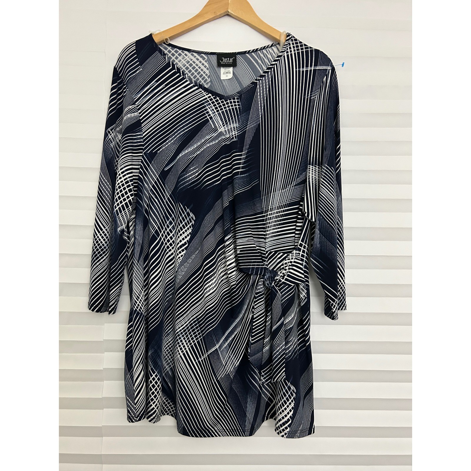 Jostar Womens 3XL Navy Blue White Abstract Line Print Side Tie V-Neck Tunic Top