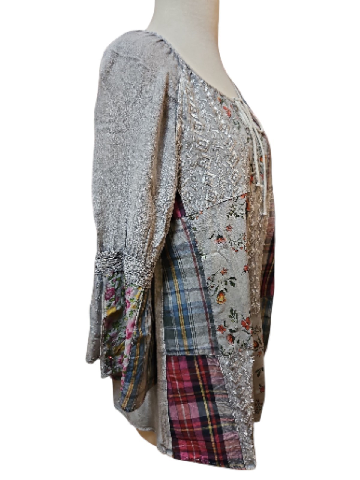 Young Threads Blouse L Womens 3/4 Bell Sleeve Gray Patchwork Tie Neck Boho New