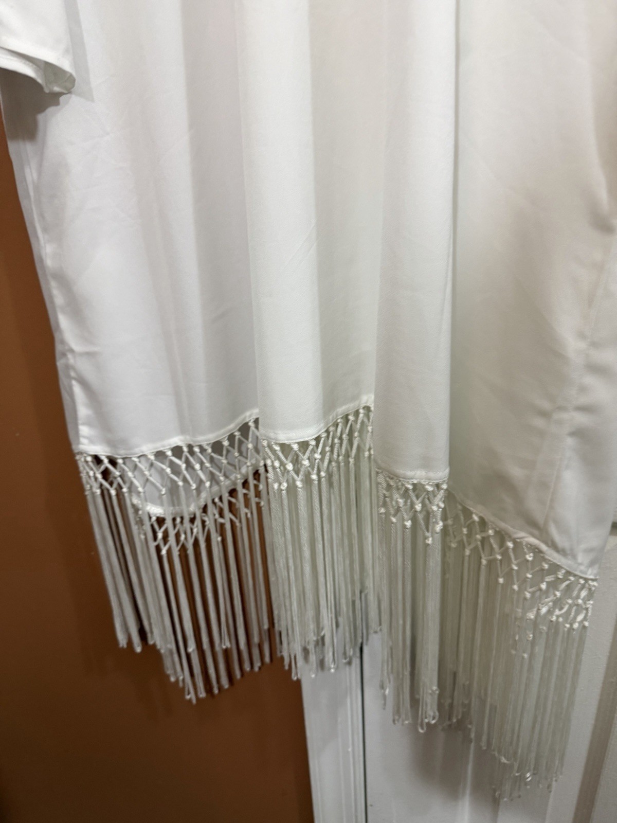 Chicos Women’s Long Sleeve Top Color White Made As Polyster Rayon