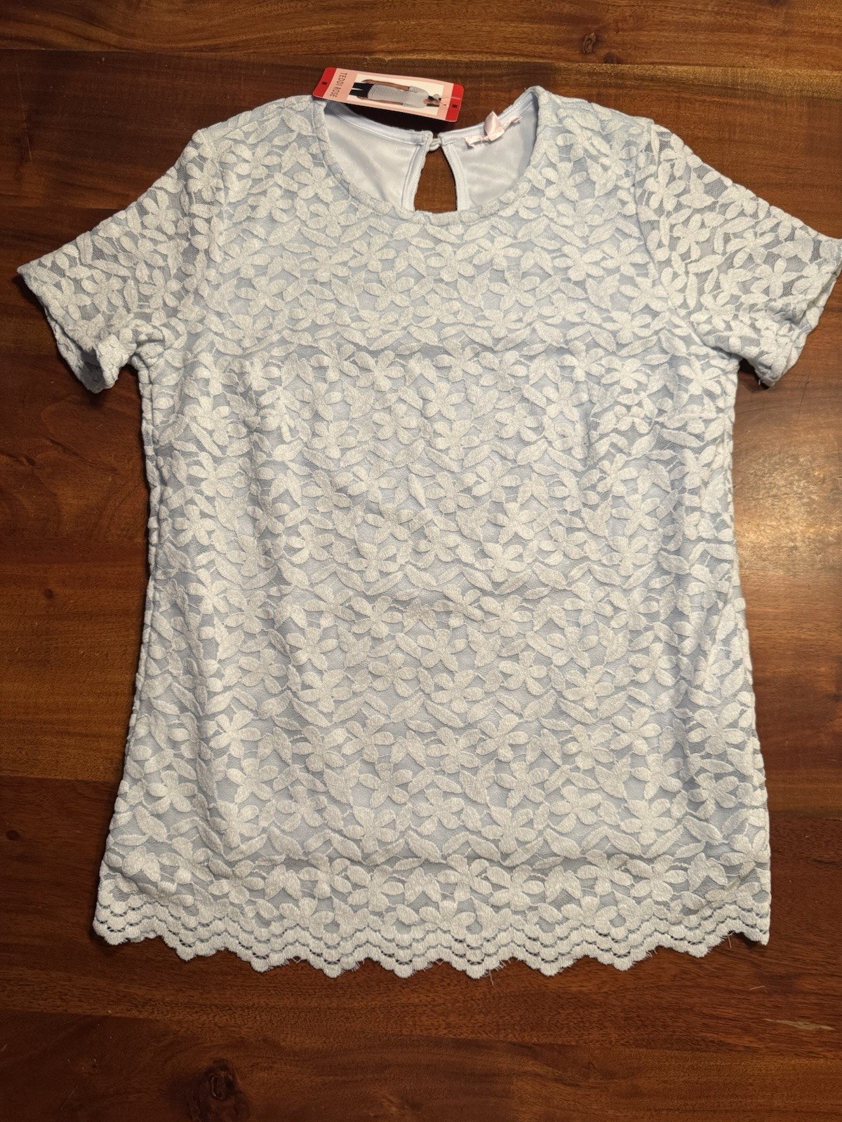 Teddi Rose Women’s Light blue Floral Lace Top Scallop Hem Blouse Sz M – NEW