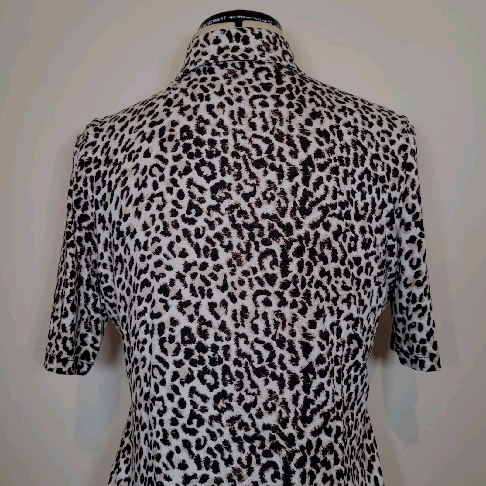 Peter Hahn Womens Top Animal Print Button Up Short Sleeve Size 12