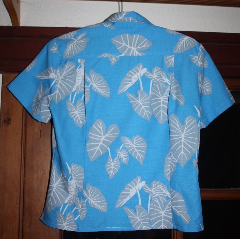 WOMENS CINTAS SIZE SMALL ALOHA SHIRT HERE IN HAWAII