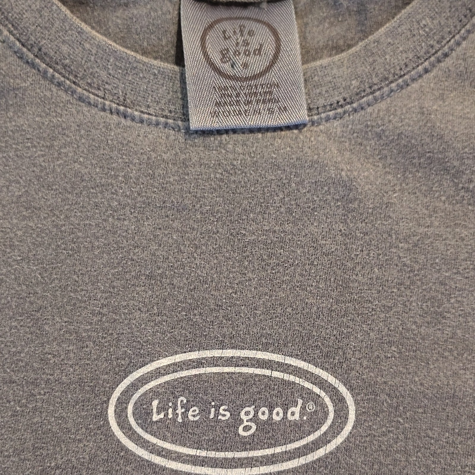 Life is Good Lot of 8 Women’s S-L Cotton T-Shirts & Long sleeved Shirts.