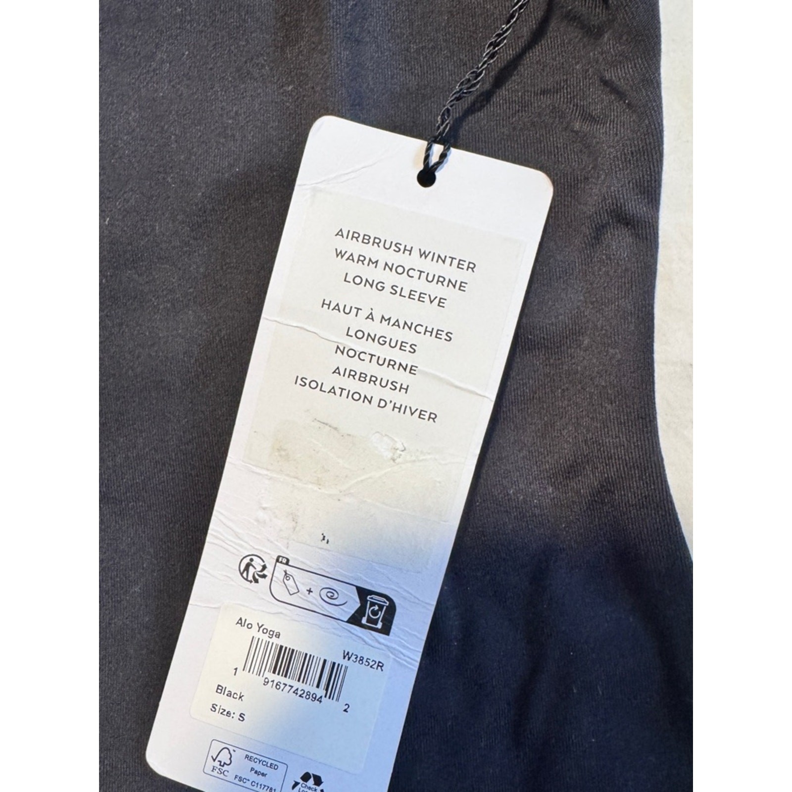 ALO Yoga-Airbrush Winter Warm Nocturne Long Sleeve in Black