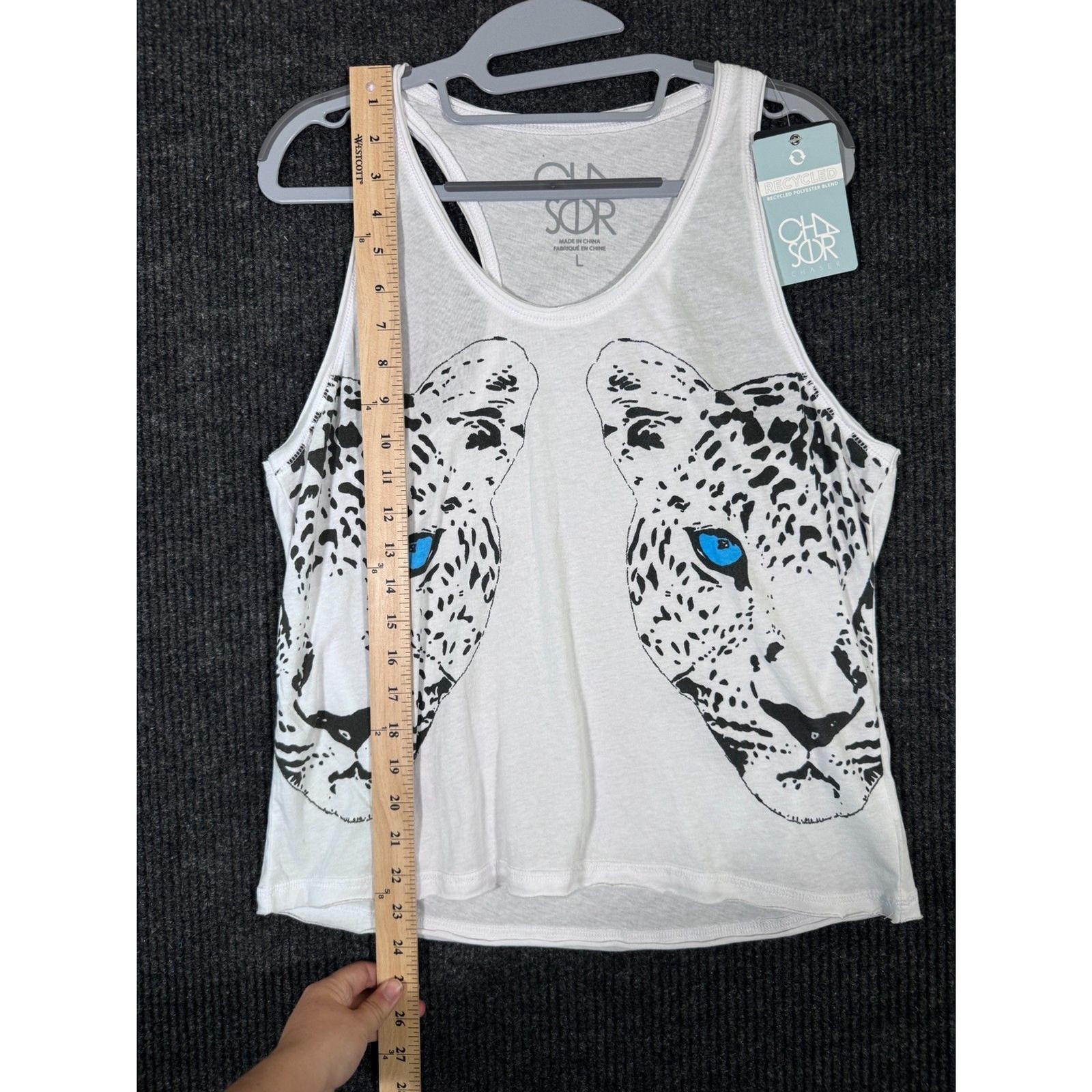 NWT Chaser Blue Eye Leopard Graphic Tank Top Womens L