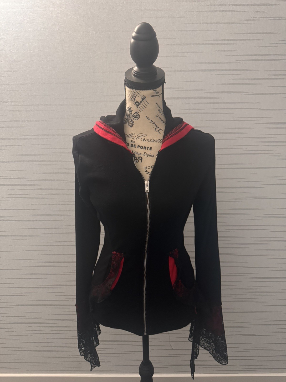 Tripp nyc Corset Zip Hoodie Black/Red/Lace/ in Size S #Goth