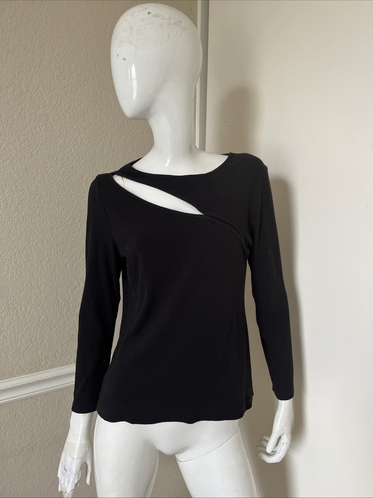 SAINT + SOFIA NEW! Black Organic Cotton Long Sleeve Top w/ Cut-Outs Sz US 12