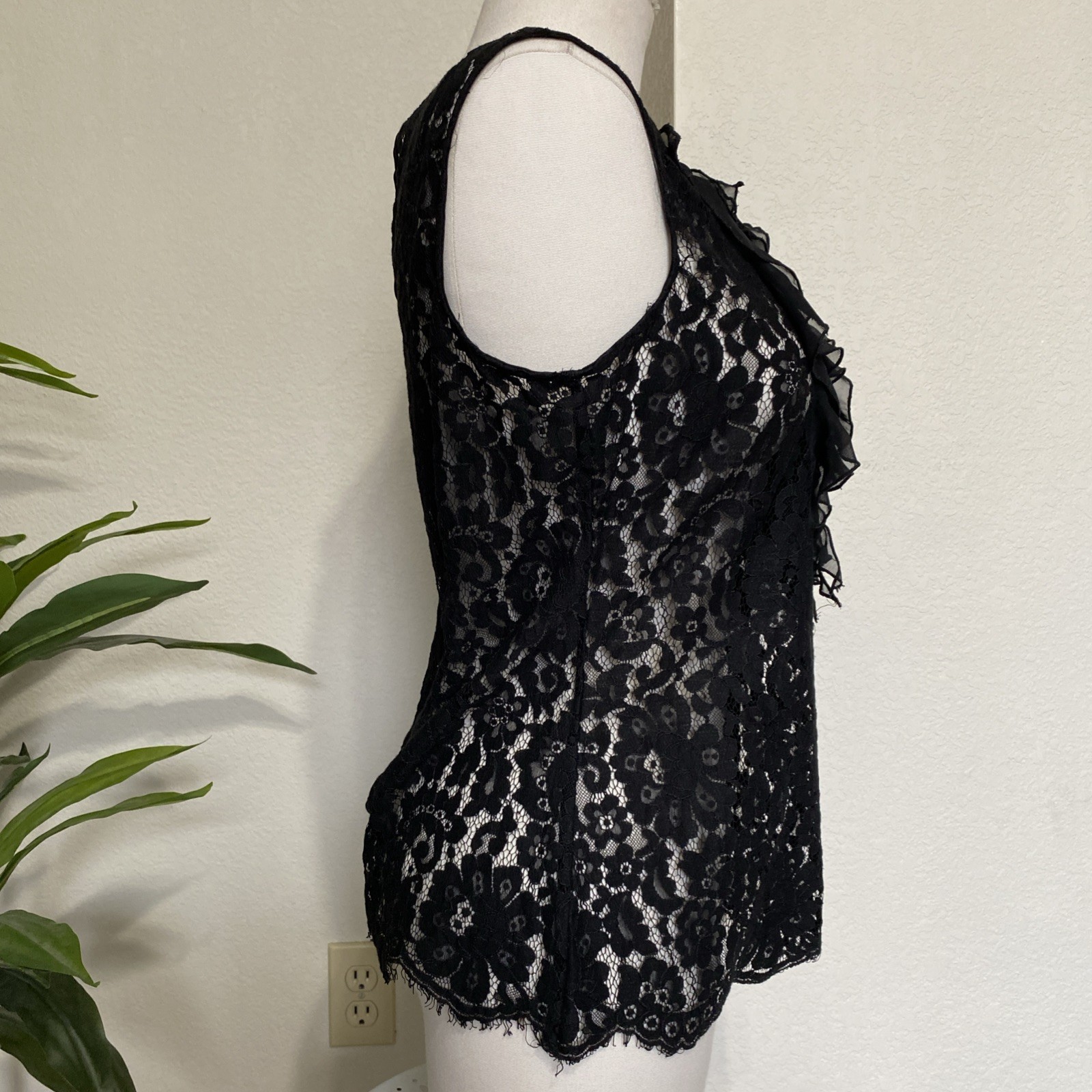 ECI NY Sheer Floral Black Lace Top Sz M 10 Sleeveless Ruffle Victorian Romantic