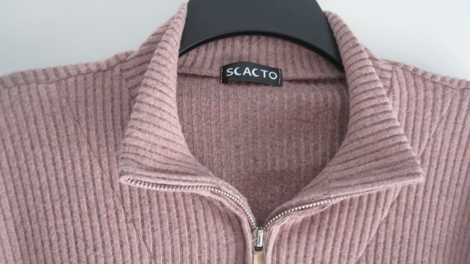 NEW Women’s Size XL-XXL Scacto Top Pink Long-Sleeve Stand-Up Collar Zipper Soft