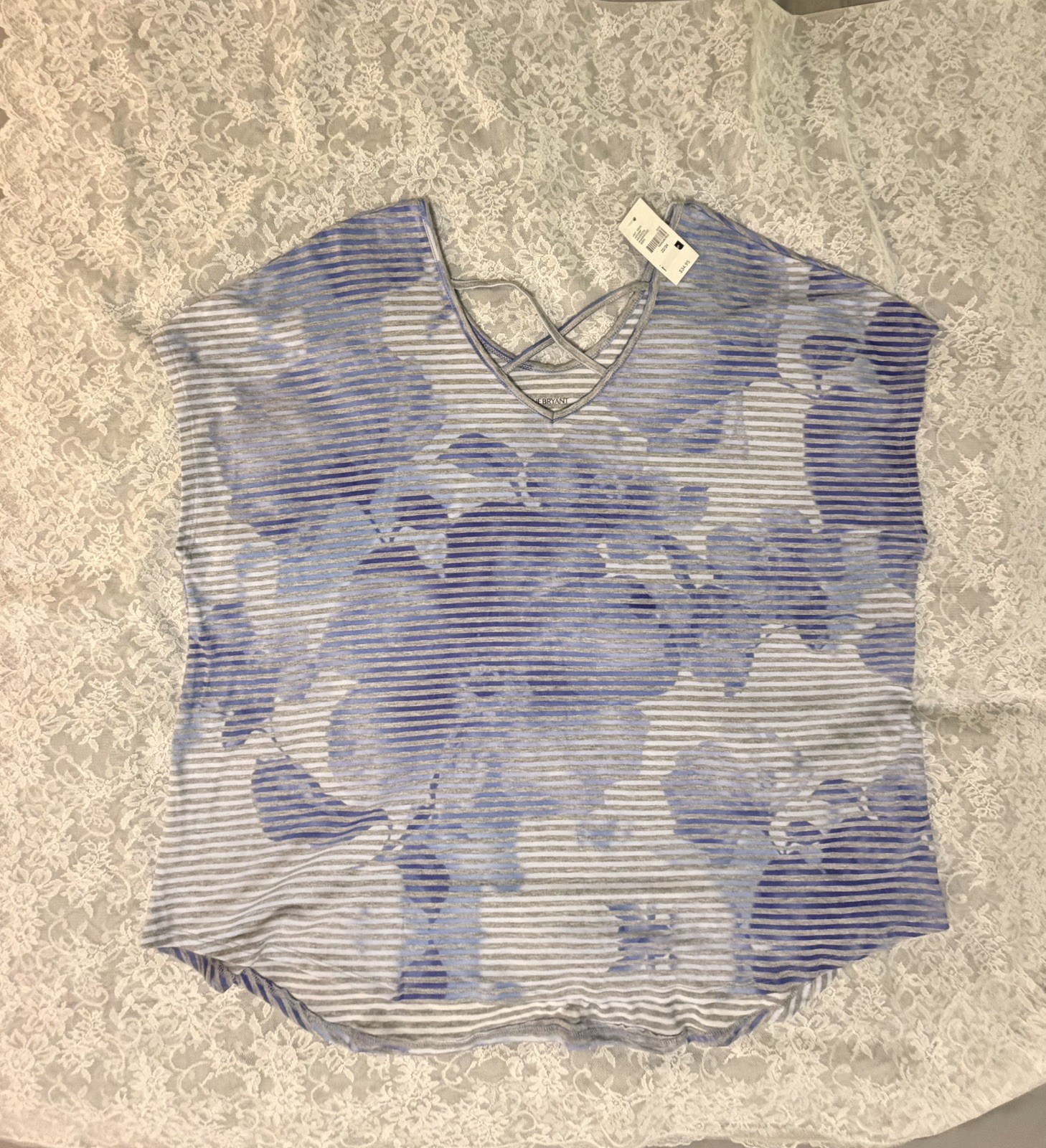 NWT LANE BRYANT Size 22/24 (2X) WOMEN’S Purple/Blue/Gray Stripe Top Criss Cross