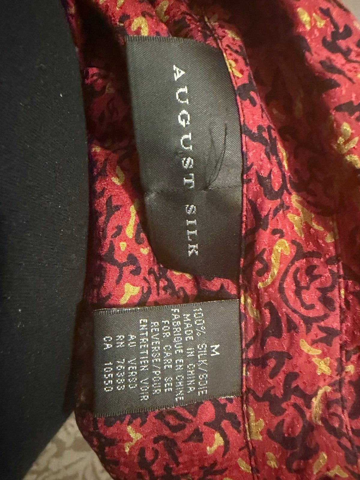 August Silk Red Black Gold Patterned 100% Silk Cottage Core Button-Up Shirt M
