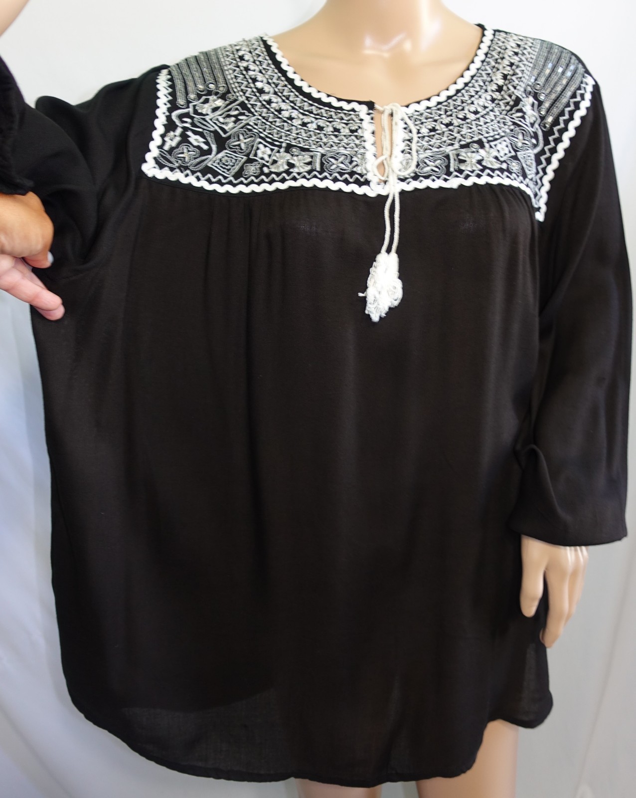 Jennifer Lauren Women Size 2x 3x Sequin Black Gypsy Tunic Top Blouse Shirt