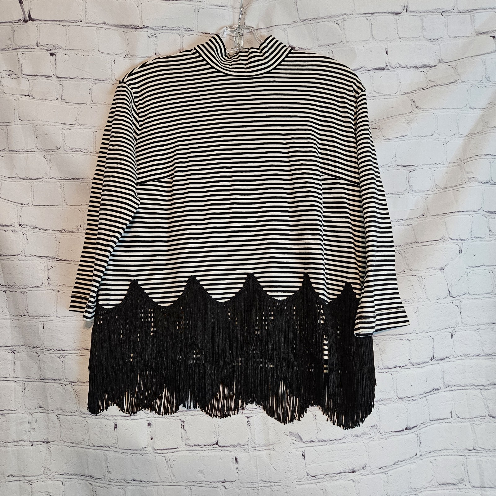 Marc Jacobs Black/ Whte Stripe 100% Cotton Mock Neck Scalloped Fringe Top Sz S